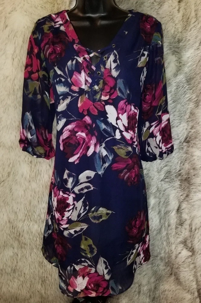 Dress beautiful figure flattering gown outfit